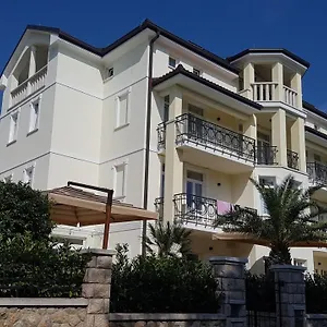  Szálloda Emilia (adults Only)